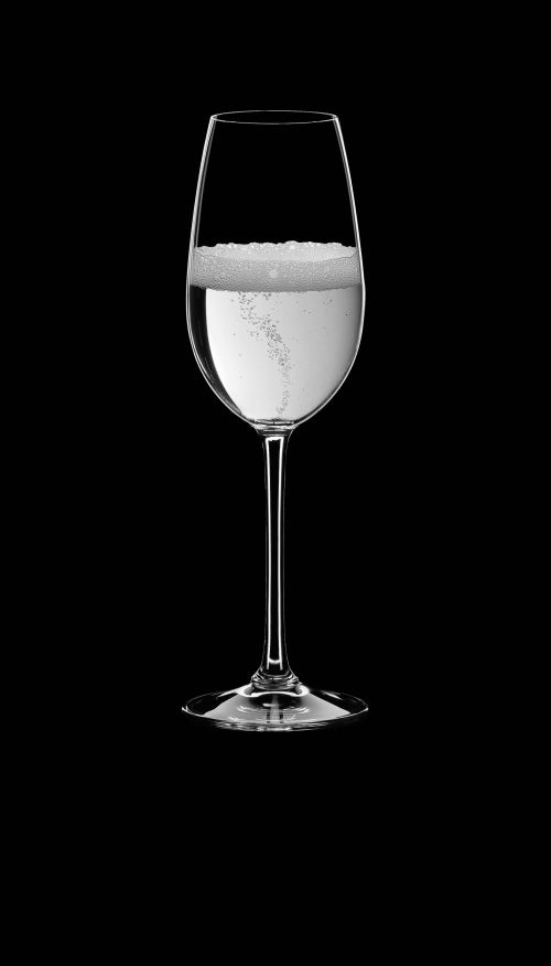 http://www.wineandbeersupply.com/cdn/shop/products/Riedel_Restaurant_Champagne_Glass_1024x1024.jpg?v=1578582306