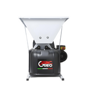 Grifo motorized grape crusher and destemmer with painted steel hopper and body, 110V electric motor, 900x500 mm hopper, 220 mm nylon rollers.